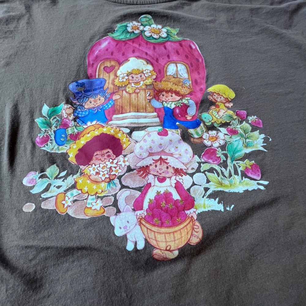 Strawberry Shortcake Women's Gray Short Sleeve Tee - Picture 8 of 8